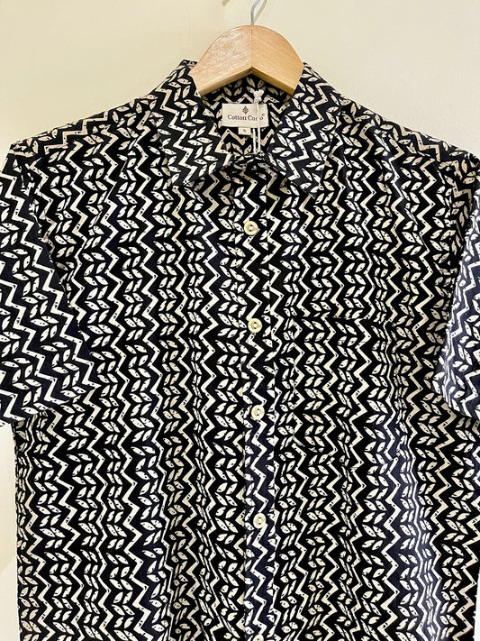 Black Cotton Printed Half Sleeve Shirt