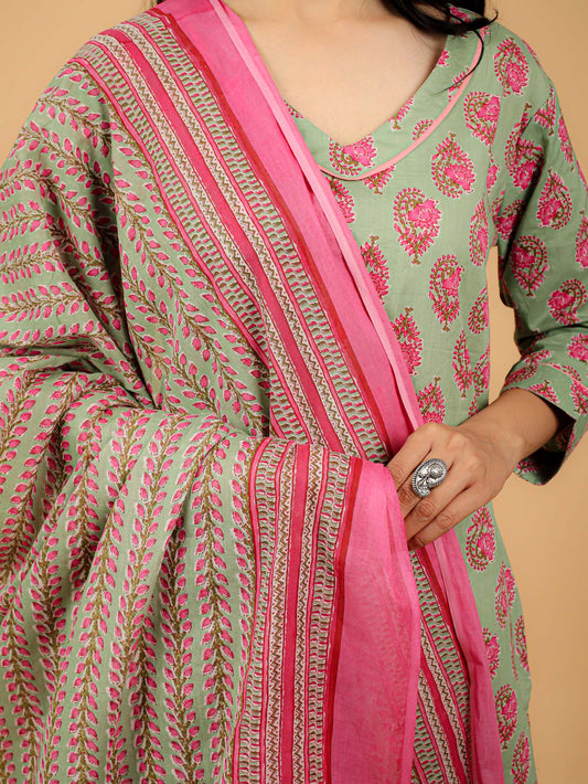 Cotton Printed Kurta Pant Set(No Dupatta)